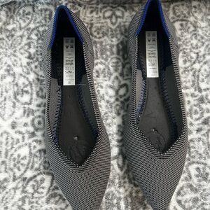 Rothy's Women's Gray and Black Flats
